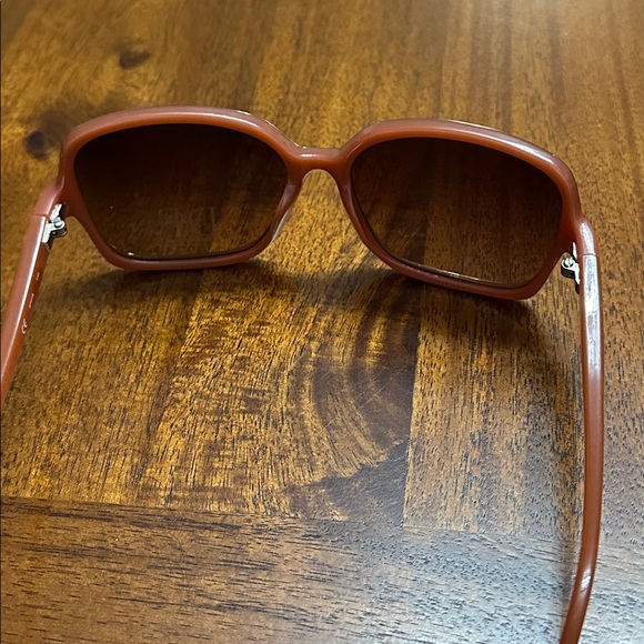 Diane Von Furstenberg Women's Sunglasses in Rich Brown - Picture 3 of 8